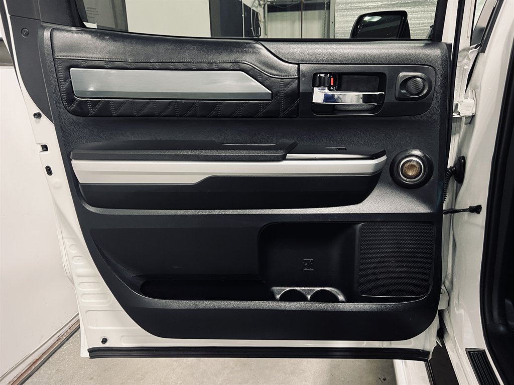 2016 Toyota Tundra - $22,999