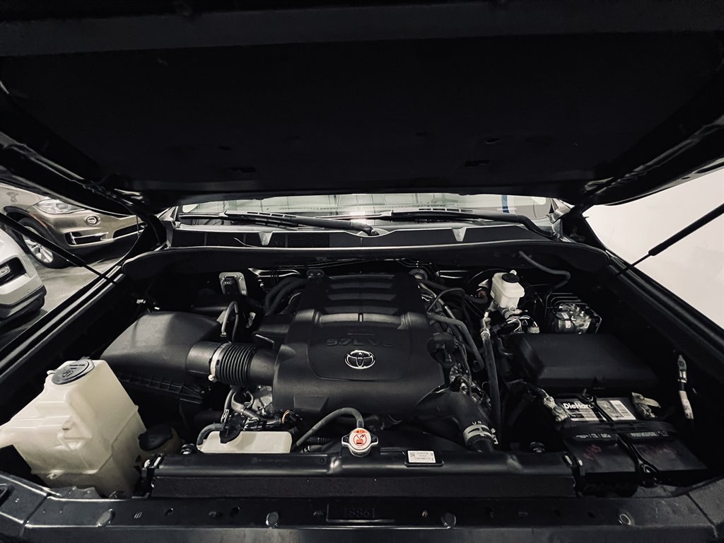 2019 Toyota Tundra - $29,850