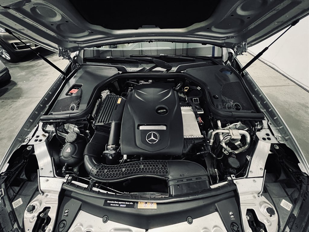2017 Mercedes-Benz E-Class - $20,600