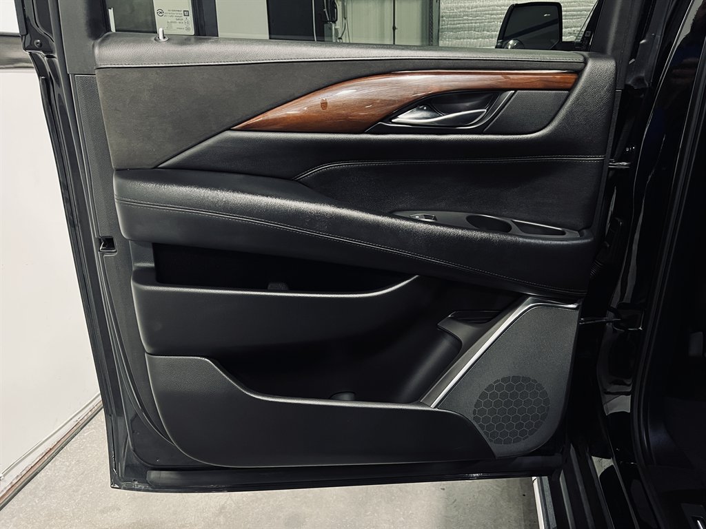 2018 Cadillac Escalade - $24,500