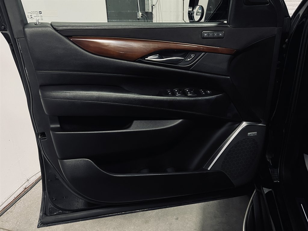 2018 Cadillac Escalade - $24,500