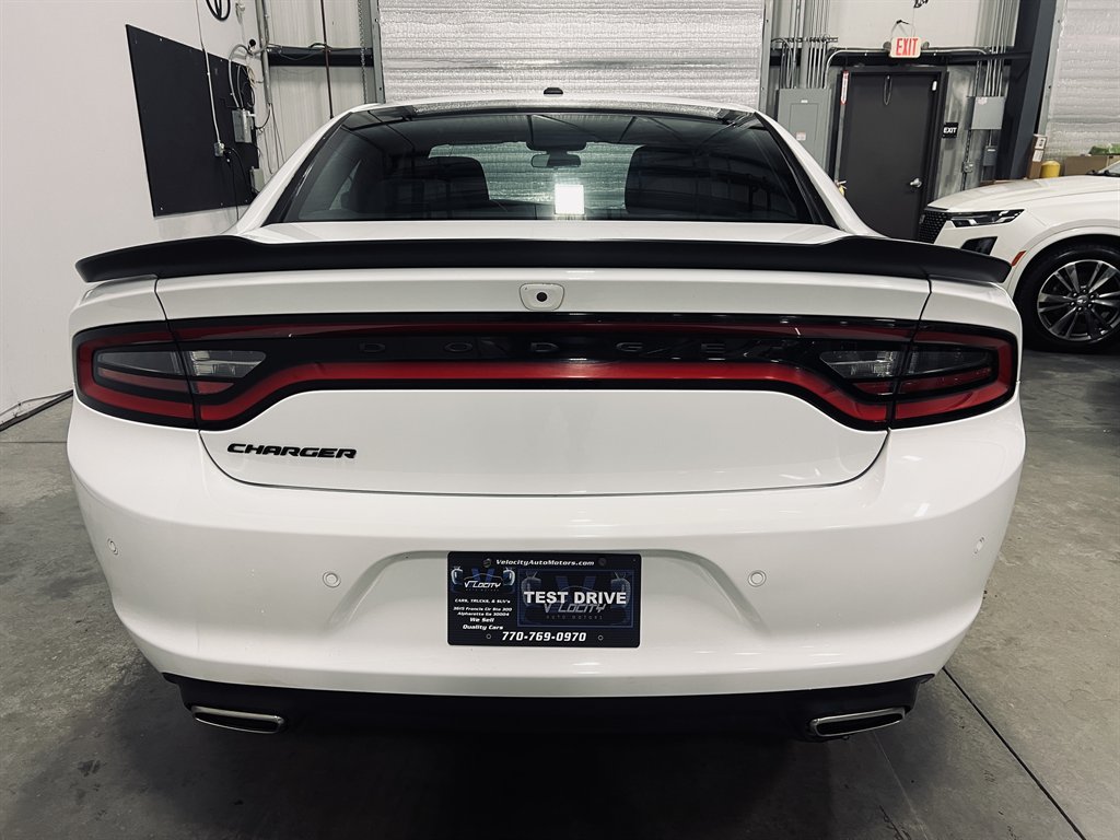 2022 Dodge Charger - $18,800