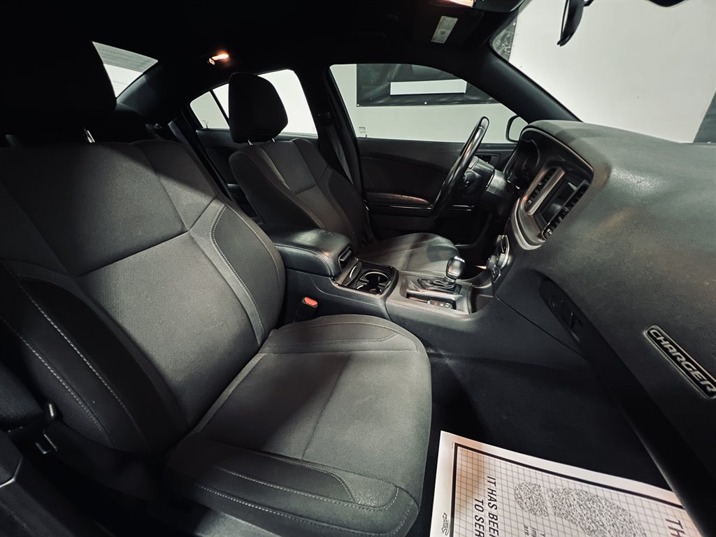 2022 Dodge Charger - $18,800