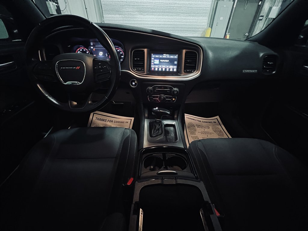 2022 Dodge Charger - $18,800