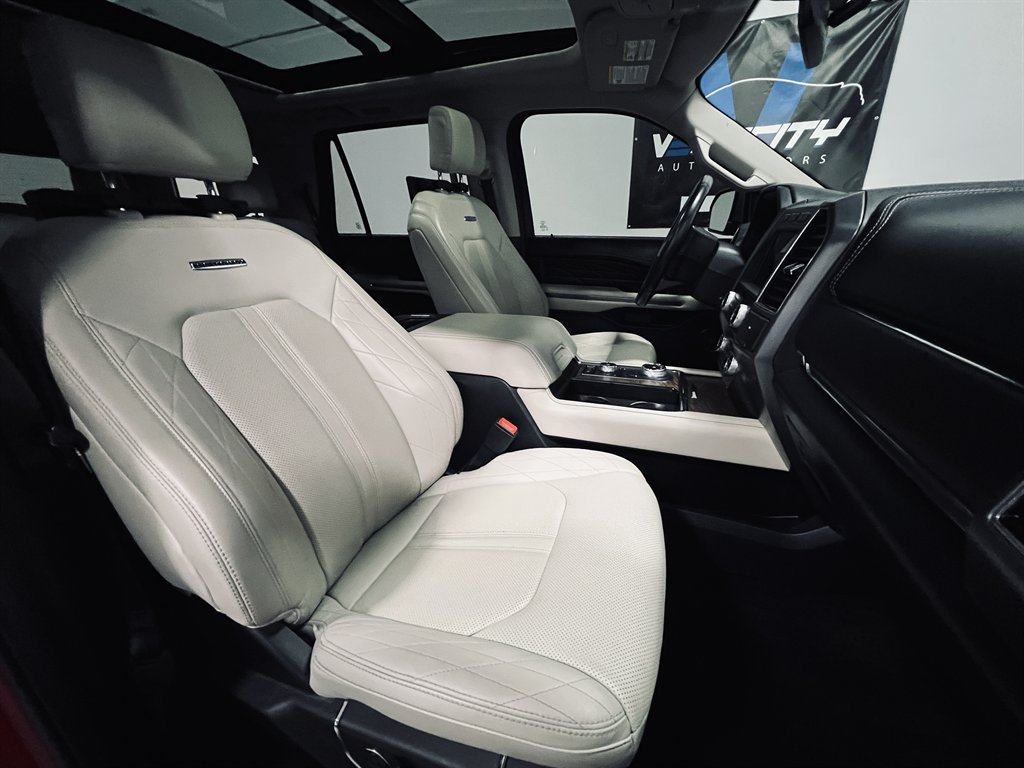 2020 Ford Expedition - $29,800