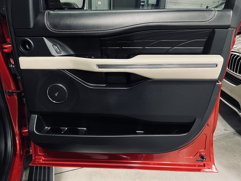 2020 Ford Expedition - $29,800