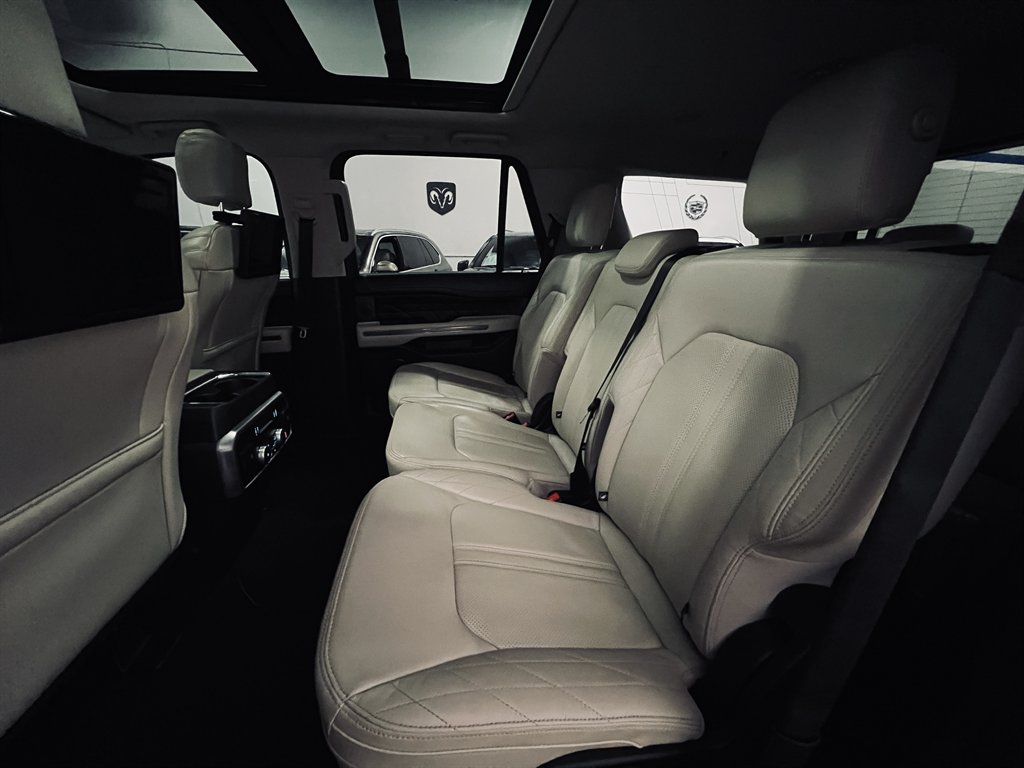2020 Ford Expedition - $29,800