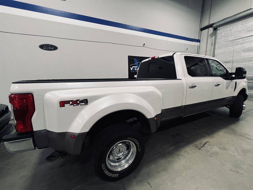 2019 Ford F-350 - $39,999