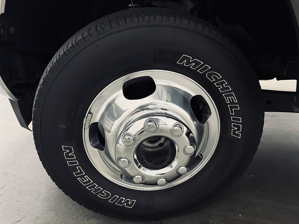 2019 Ford F-350 - $39,999