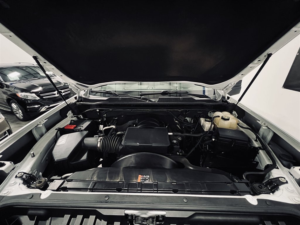 2022 Chevrolet Silverado Hd - $31,899
