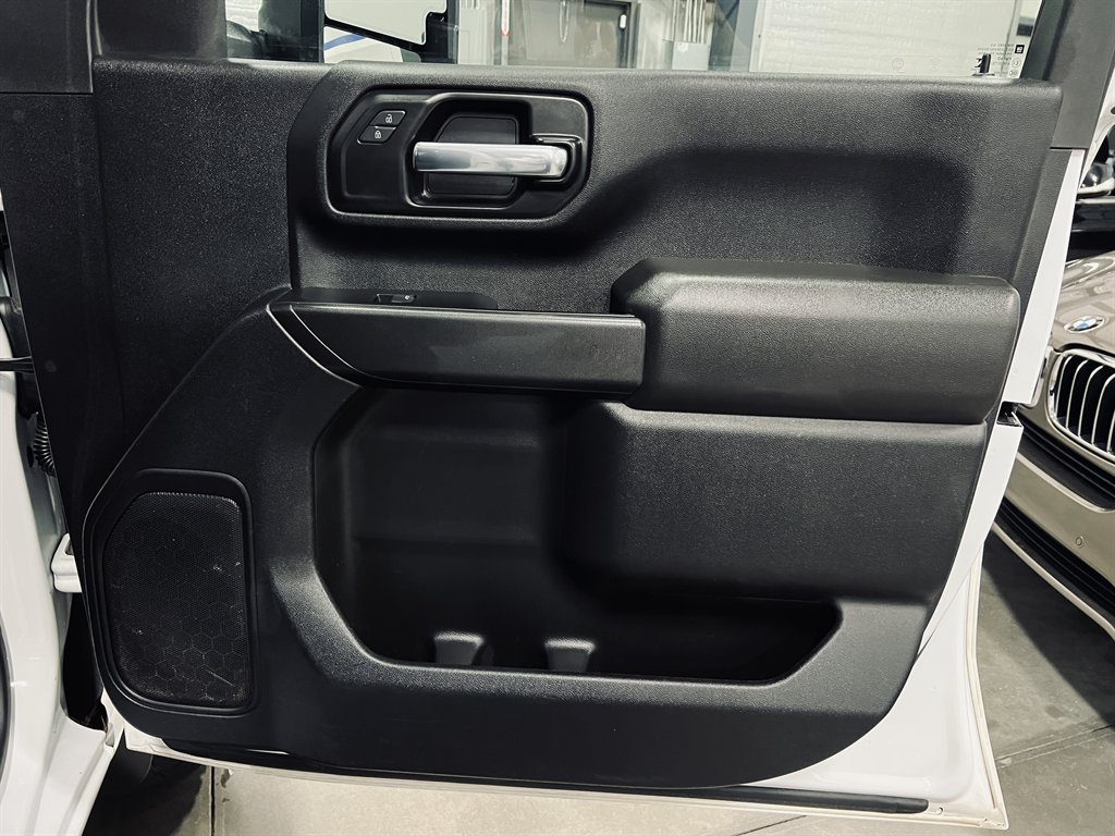 2022 Chevrolet Silverado Hd - $31,899
