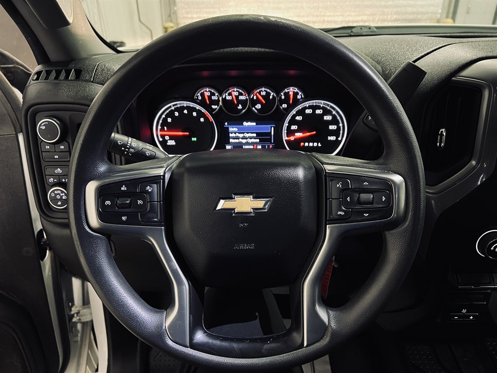2022 Chevrolet Silverado Hd - $31,899