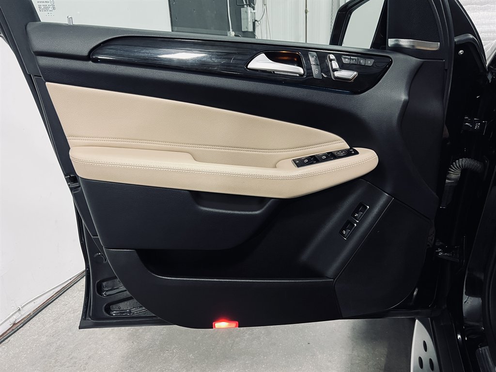 2018 Mercedes-Benz GLS - $16,500
