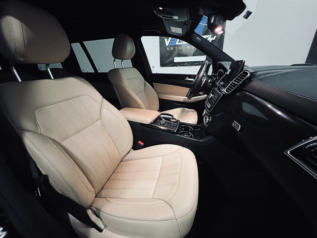 2018 Mercedes-Benz GLS - $16,500