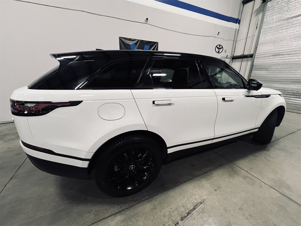 2020 Land Rover Range Rover Velar - $18,500
