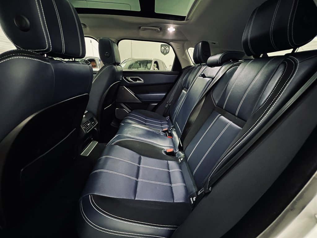 2020 Land Rover Range Rover Velar - $18,500