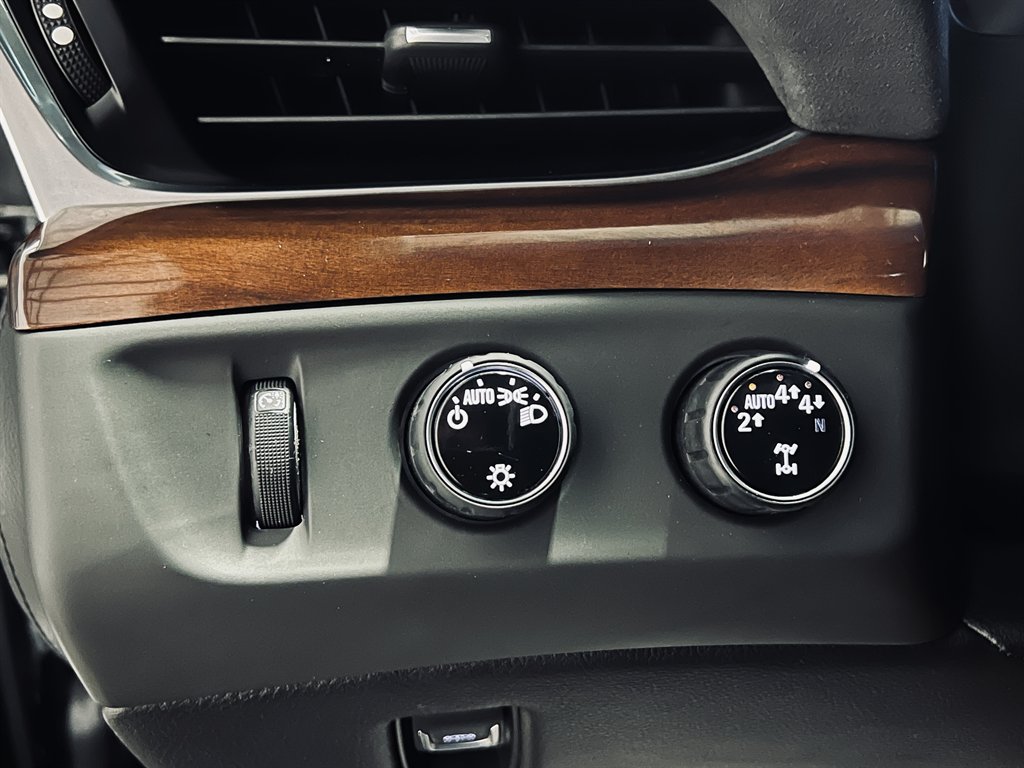 2018 Cadillac Escalade - $28,800
