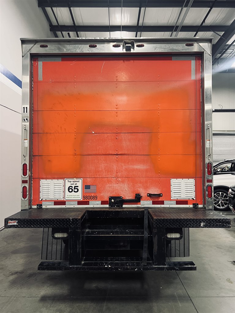 2018 Hino Xjc740 / Xfc740 - $24,500