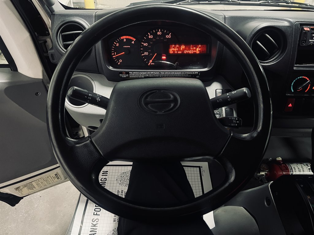 2018 Hino Xjc740 / Xfc740 - $24,500