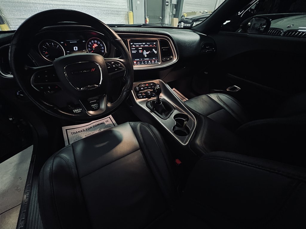 2019 Dodge Challenger - $35,500