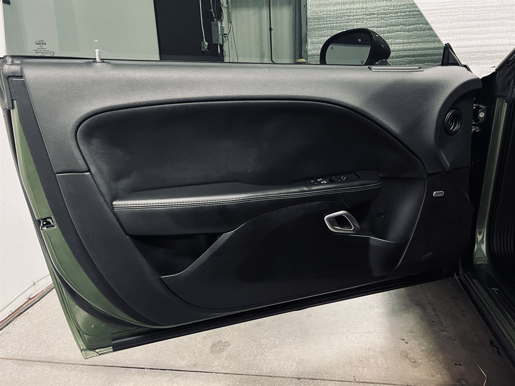 2019 Dodge Challenger - $35,500