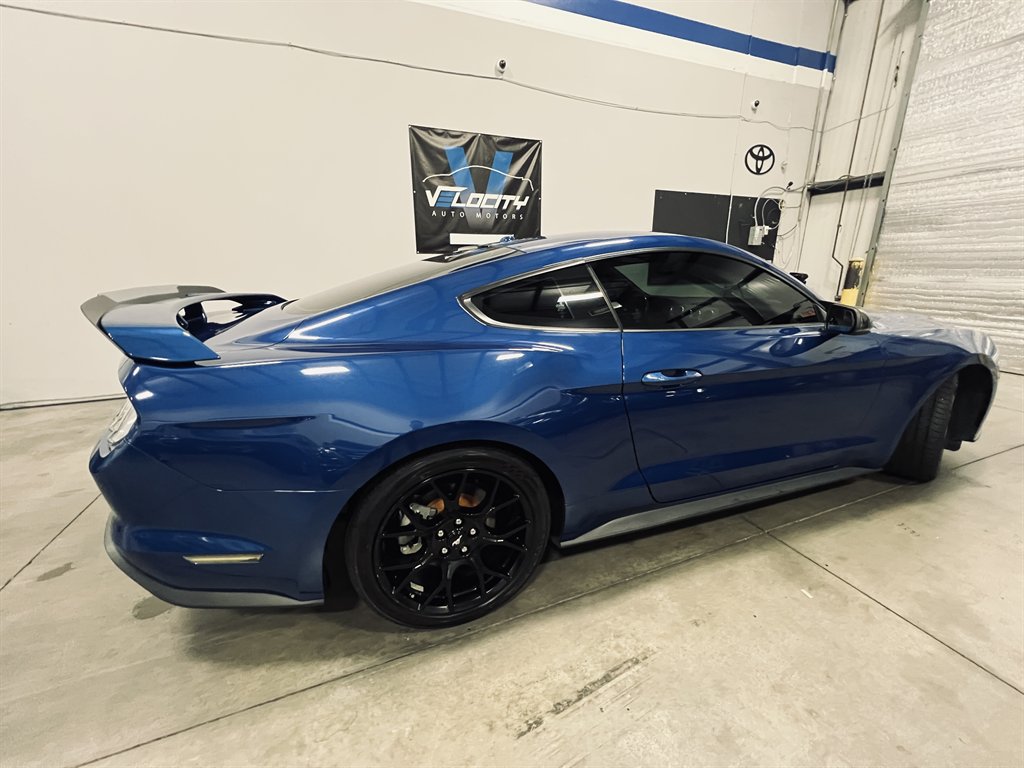 2018 Ford Mustang - $16,999