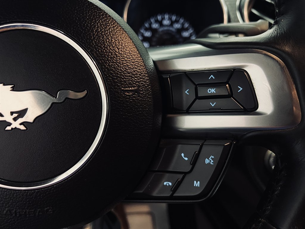 2018 Ford Mustang - $27,800