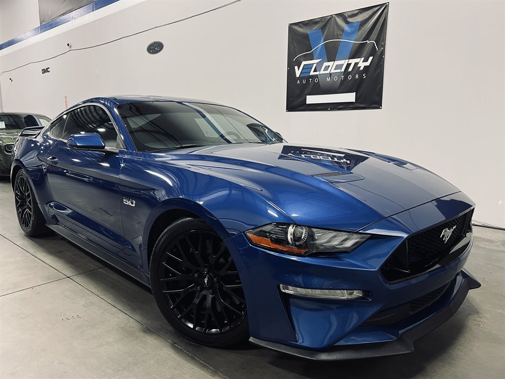 2018 Ford Mustang - $27,800