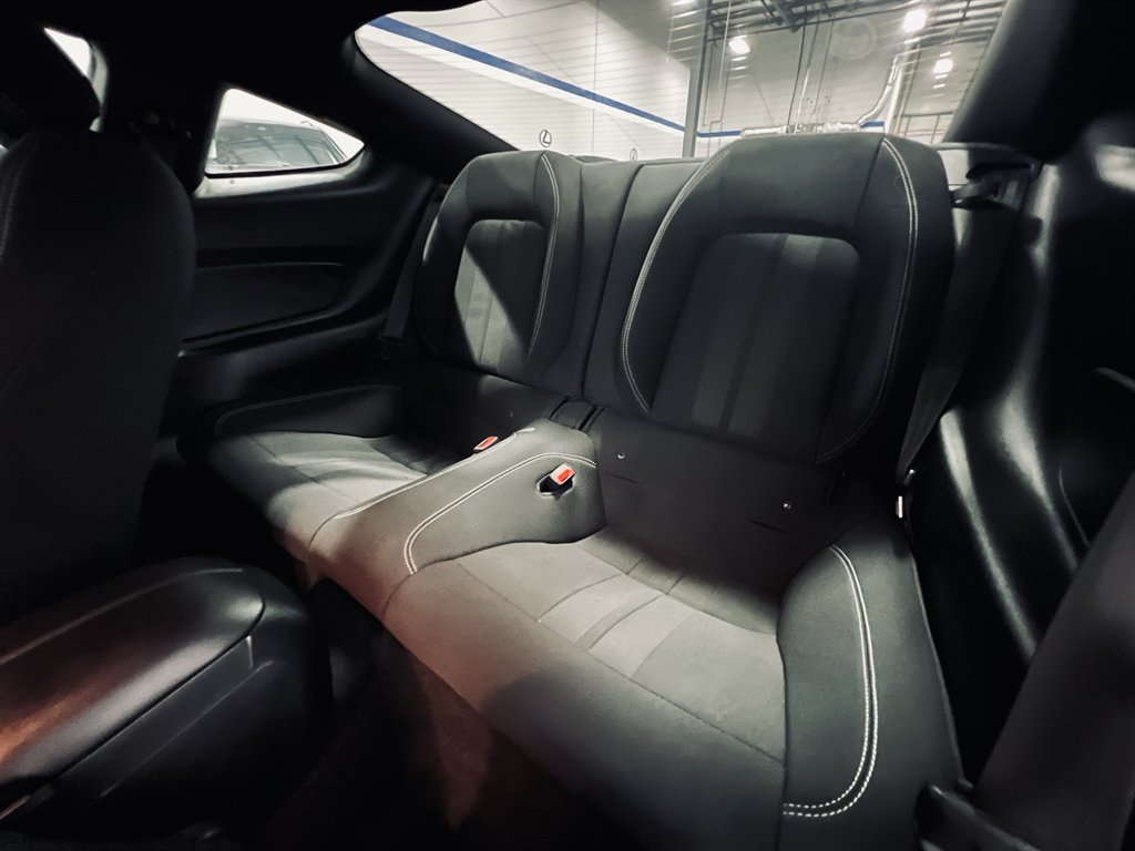 2018 Ford Mustang - $27,800