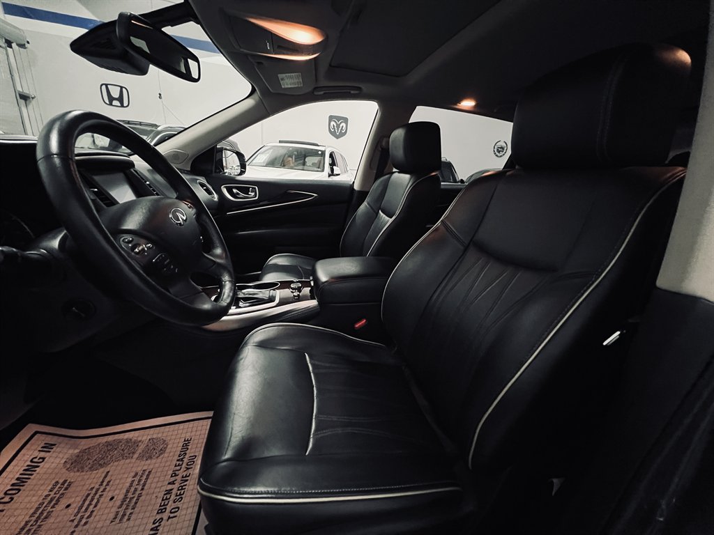 2018 INFINITI QX60 - $17,500