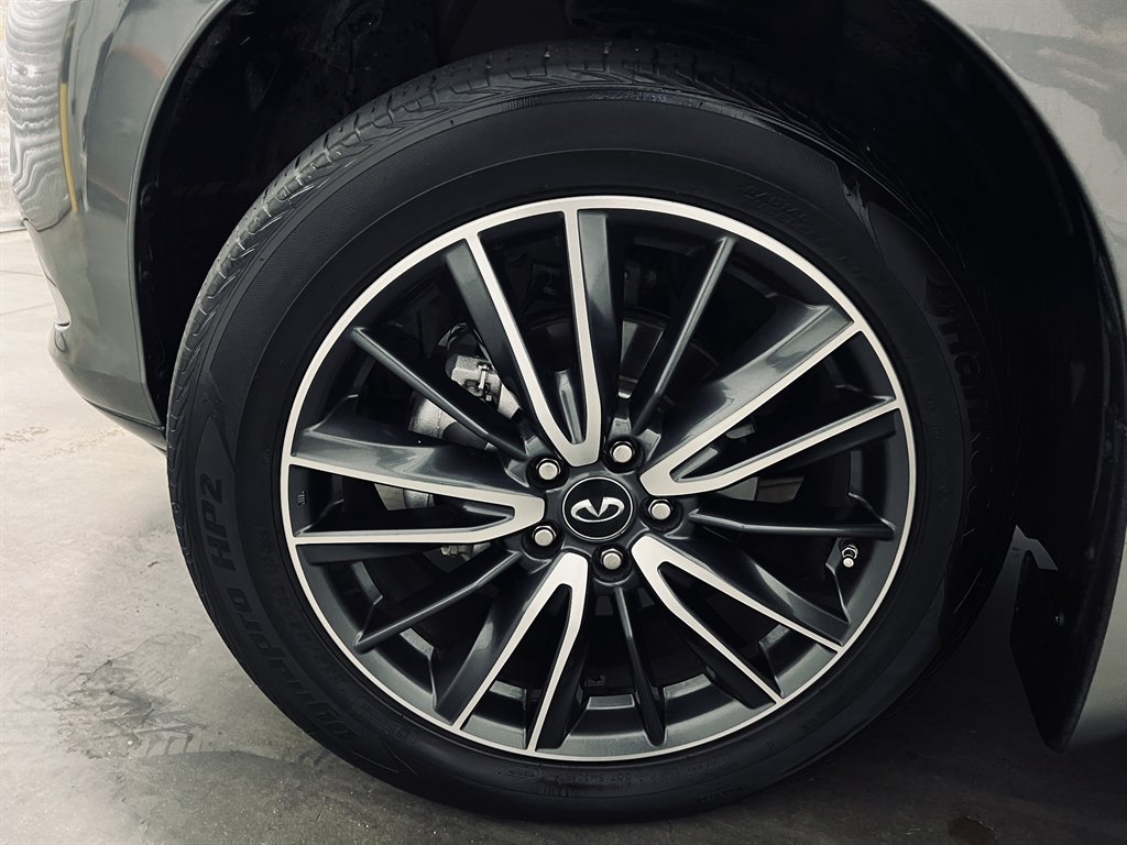 2018 INFINITI QX60 - $17,500