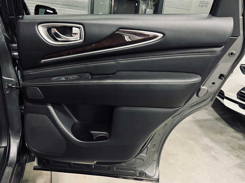 2018 INFINITI QX60 - $17,500