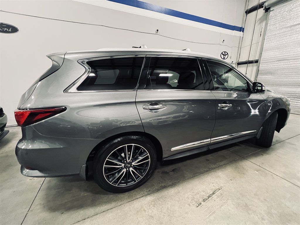 2018 INFINITI QX60 - $17,500