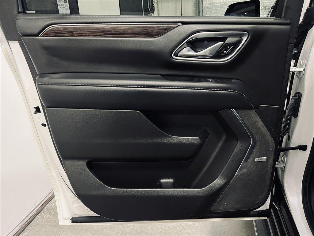 2021 Chevrolet Suburban - $30,850