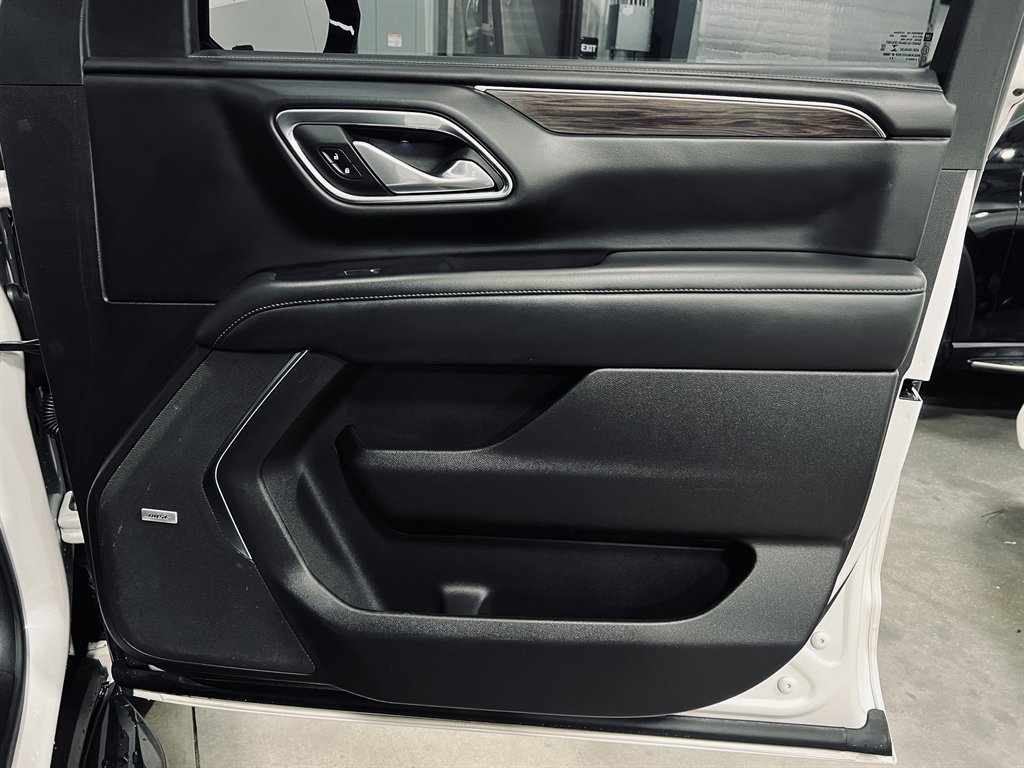 2021 Chevrolet Suburban - $30,850