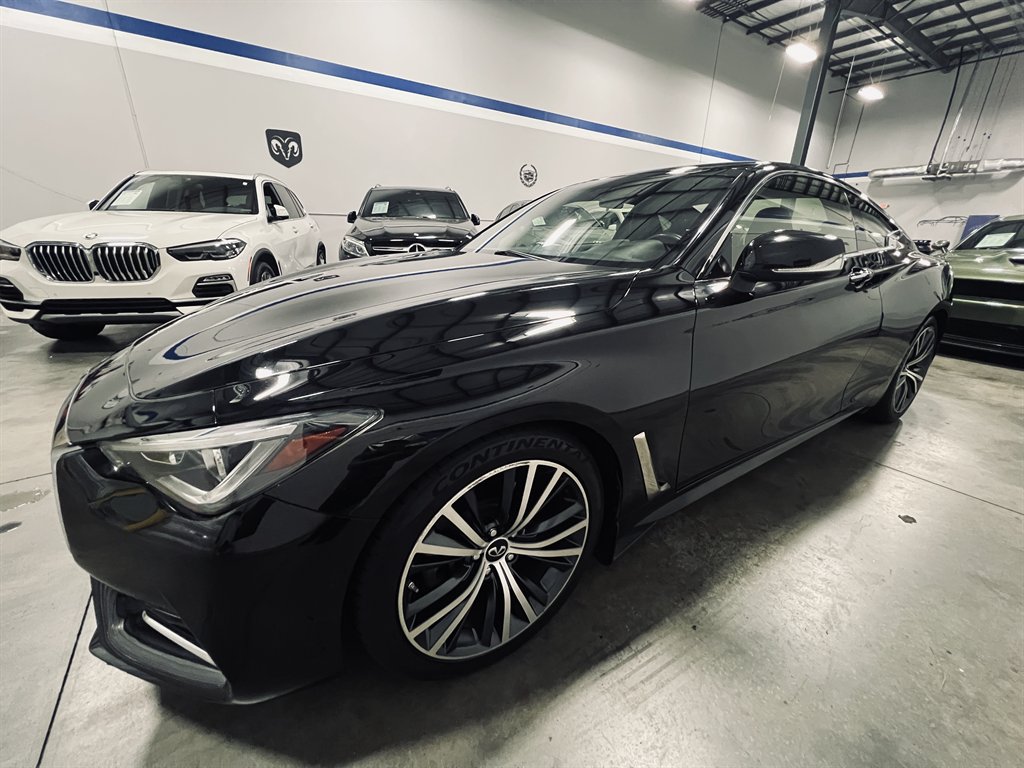 2021 INFINITI Q60 - $21,850