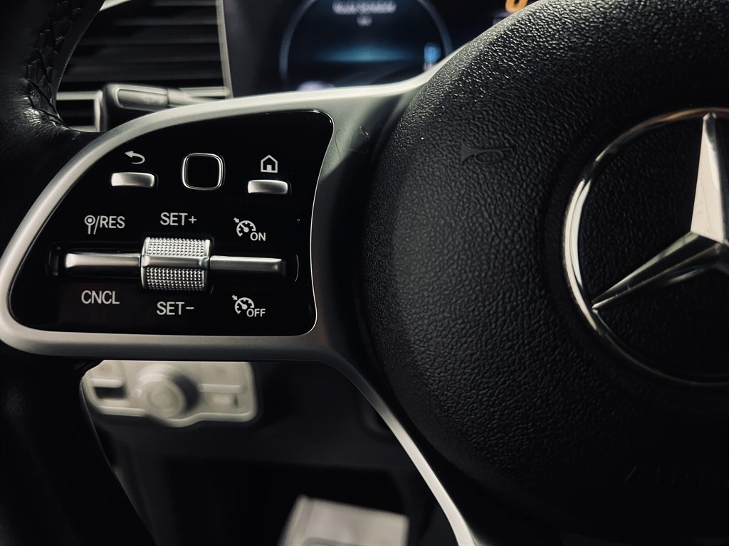 2020 Mercedes-Benz GLS - $26,500