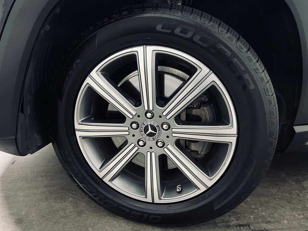 2020 Mercedes-Benz GLS - $26,500
