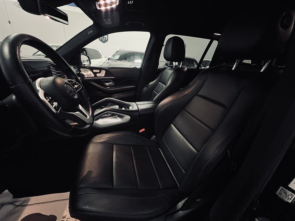 2020 Mercedes-Benz GLS - $26,500
