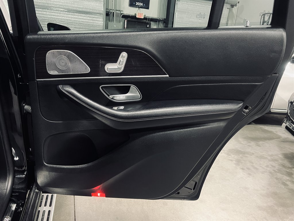 2020 Mercedes-Benz GLS - $26,500