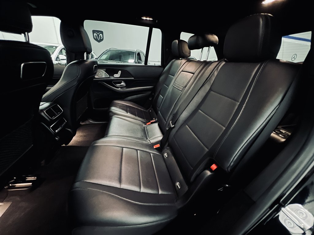 2020 Mercedes-Benz GLS - $26,500