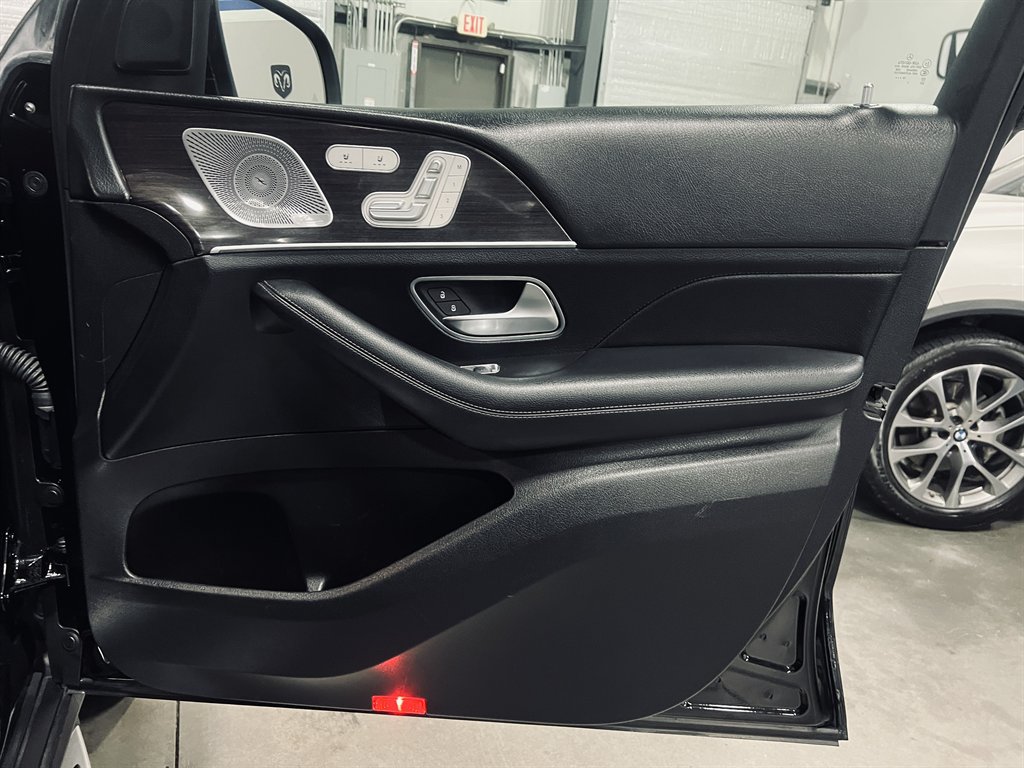 2020 Mercedes-Benz GLS - $26,500