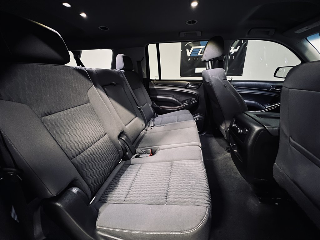 2018 Chevrolet Suburban - $20,500