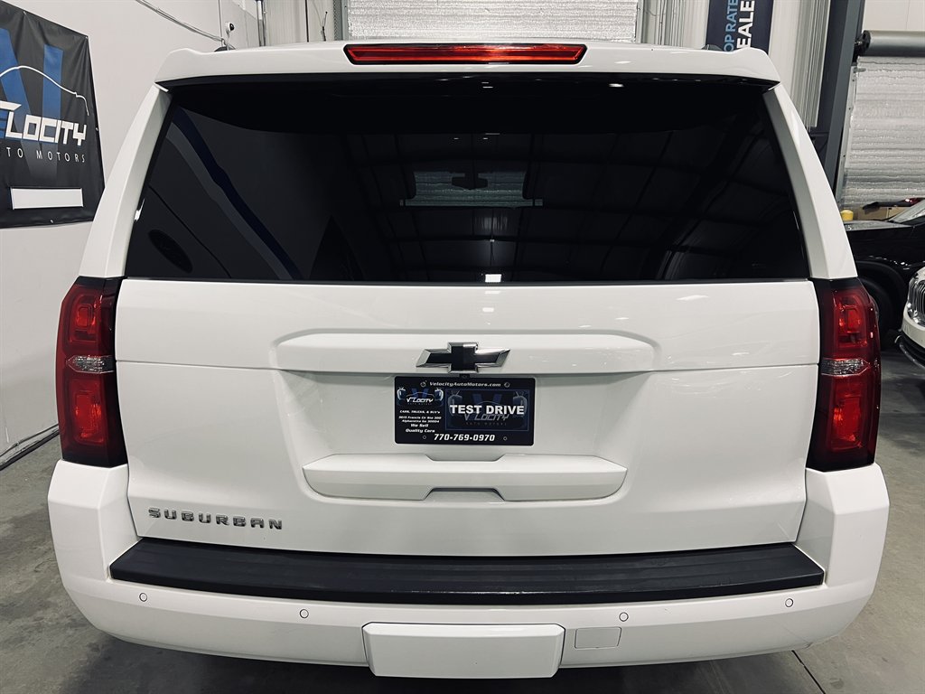 2018 Chevrolet Suburban - $20,500