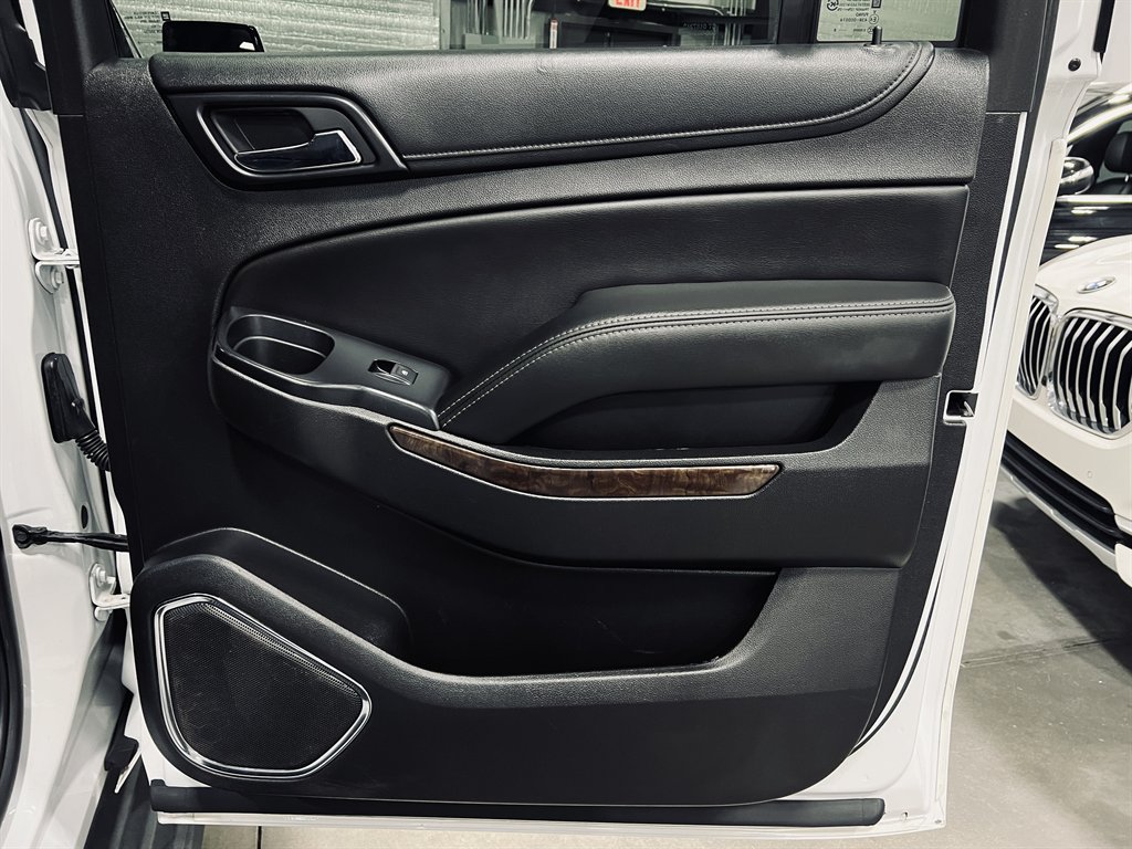 2018 Chevrolet Suburban - $20,500