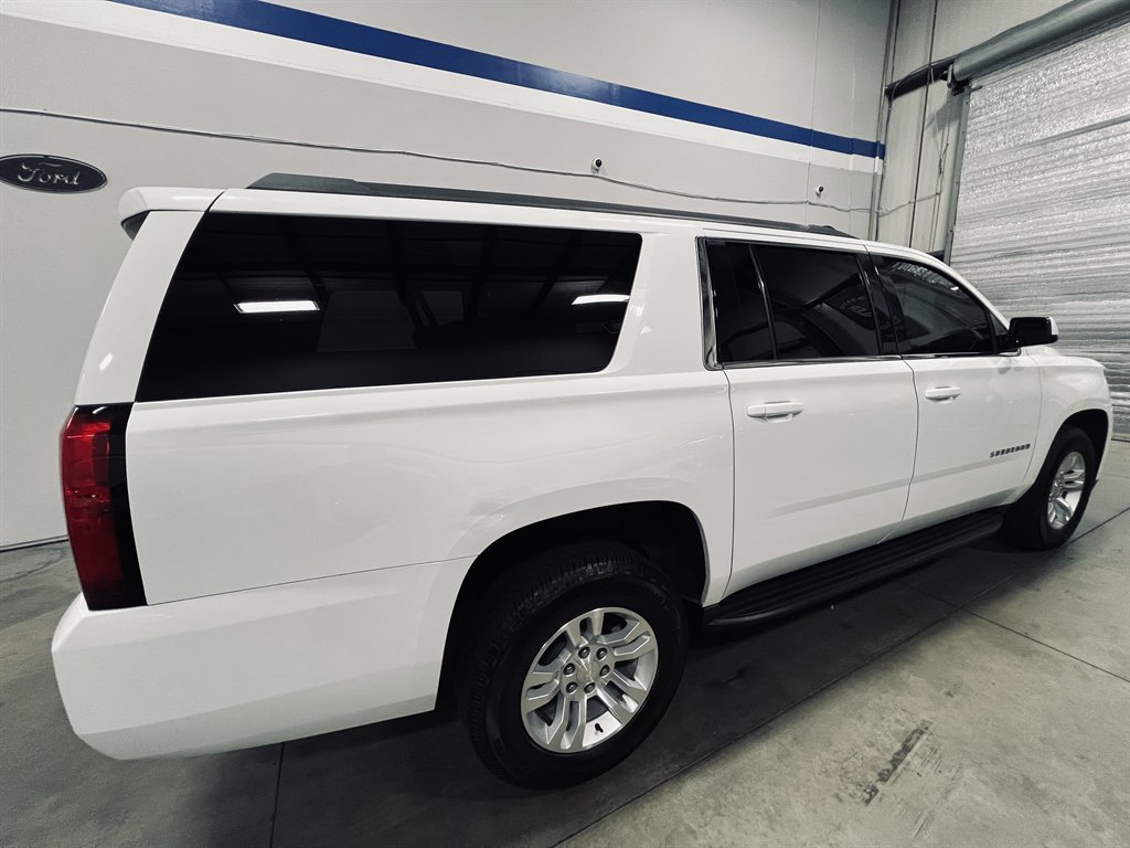 2018 Chevrolet Suburban - $20,500
