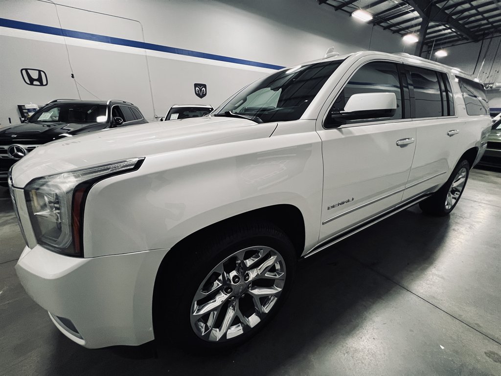 2020 GMC Yukon - $29,999