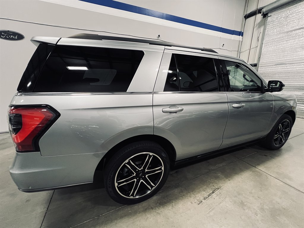 2020 Ford Expedition - $27,500