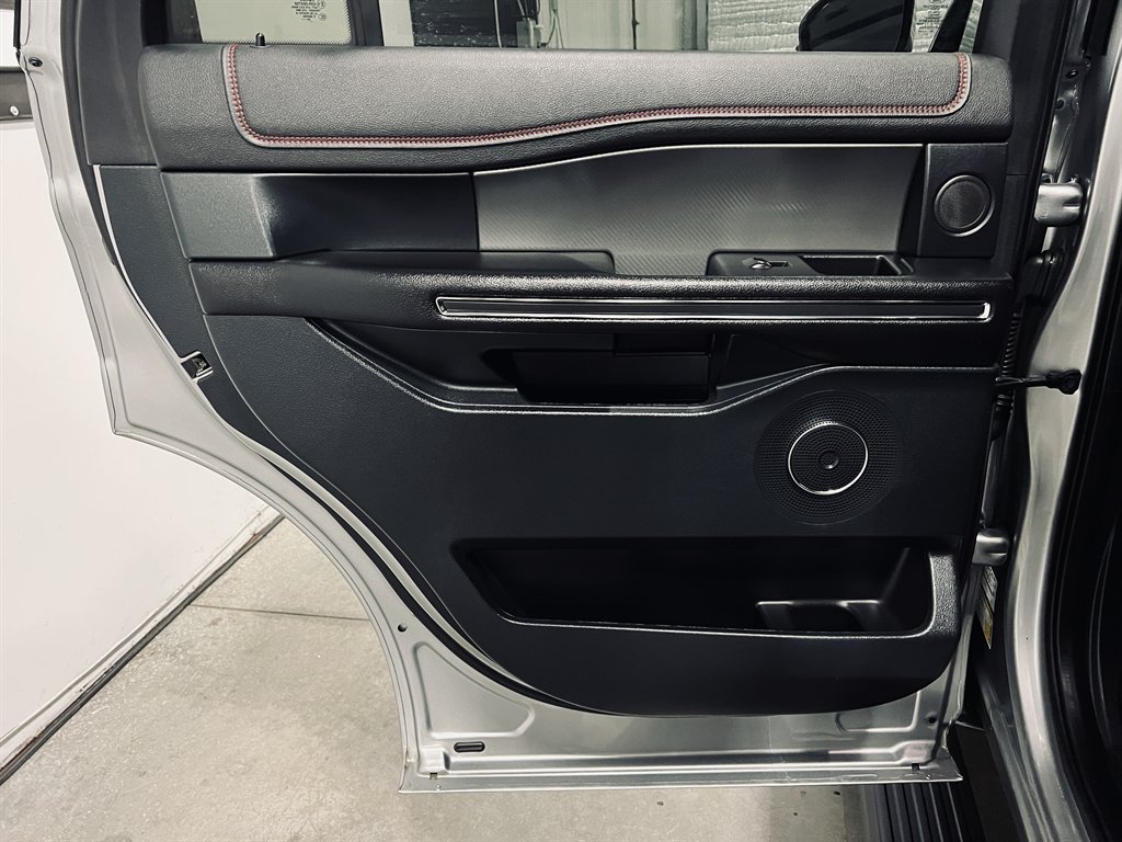 2020 Ford Expedition - $27,500