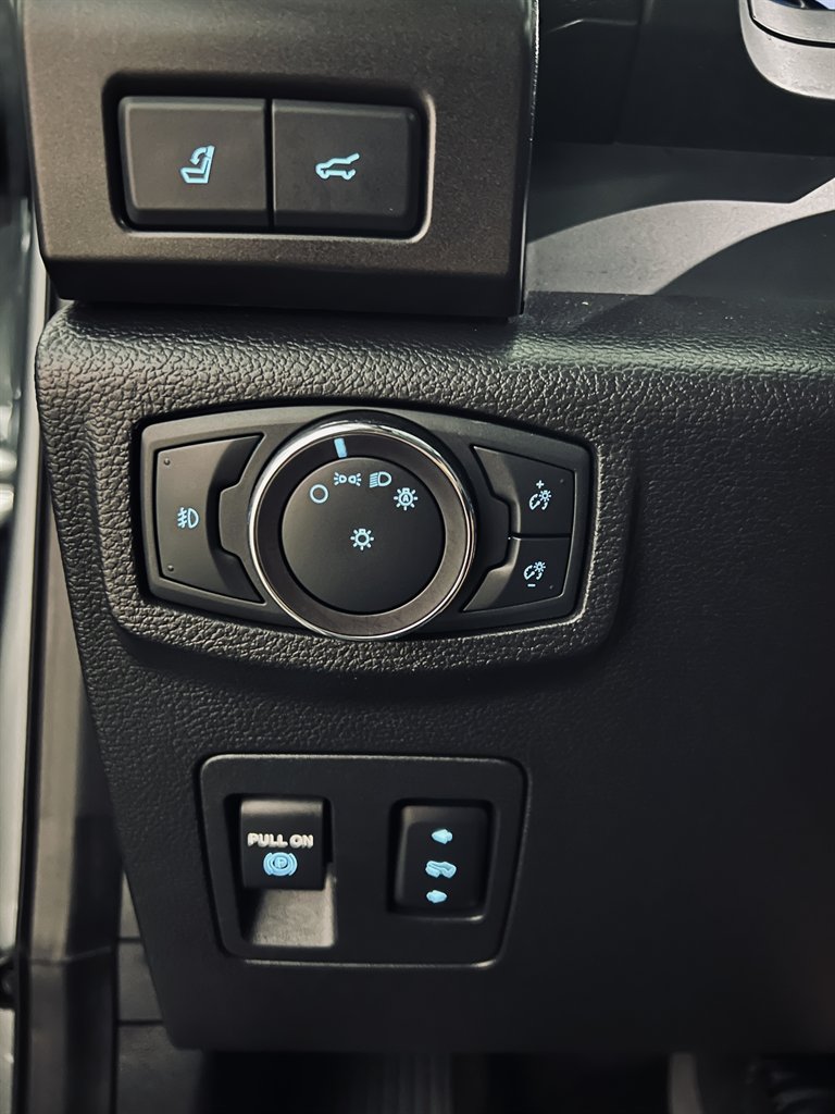 2020 Ford Expedition - $27,500